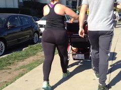 Amazing milf nutbooty