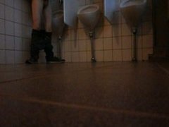 jerking at university toilet (snapchat: delftsestudent)