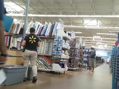 Big Booty Pawg Best Buy Worker