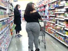 i sniffed her big ass in line!