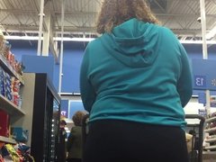 Big White Booty Milf in Blue pants