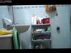 偷拍新加坡女孩洗澡 給性 Forusex 中文最大成人社群網站
