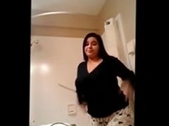 arabic woman selfie video