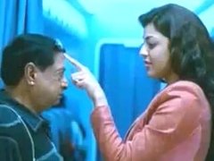 kajal agarwal hot kiss with old man unseen deleted clip