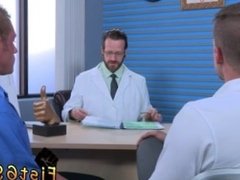 Gay men foot fisting videos first time Brian Bonds heads to Dr.