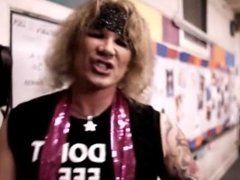 Steel Panther - Death To All But Metal