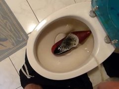 Piss in wifes red stiletto heel