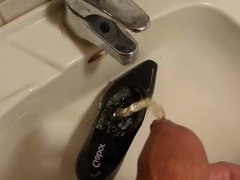 Piss in wifes black patent classic pump