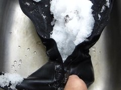 Piss in wifes snow filled leather boot