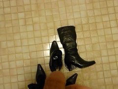 Piss in wifes high heeled winter boots