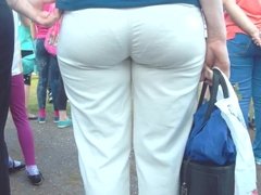 Mature big ass in white pants