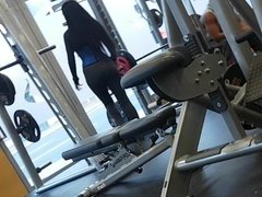 Candid ass at the gym