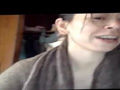 Crazy Stepmom Masturbating On Cam