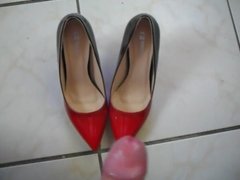 Cum on new red heels of my wife