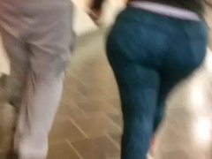 Big ass on broke leg bitch