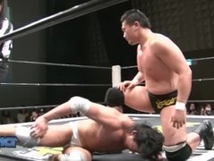 Hot Japanese Pro Wrestling: Higuchi v Miyatake