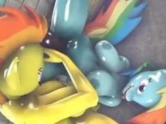 Rainbow Dash and Spitfire has Strap-on Sex in the Showers!
