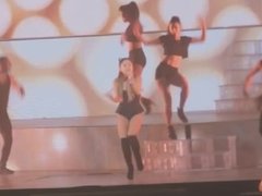 Ariana Grande's Booty Live again