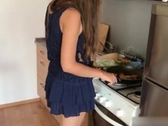 Brunette teen shakes her big ass breakfast time in mini dress upskirt view!