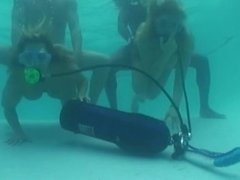 4 Way Underwater