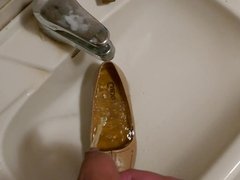 Piss in wifes beige work shoe