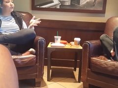 Dick flash 2 chicks in Starbucks