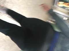 Thick ass mature booty meat candid in subway.