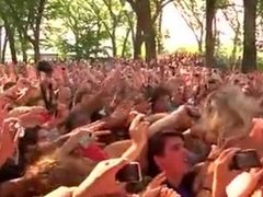 Lady Gaga crowd surfing.mp4