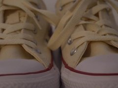 My Sister's Shoes: brand new Converse beige I 4K