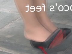 My nylon feet in high-heels in the park !