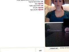 Webcam girl fingers pussy