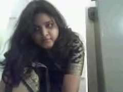 Extremely horny chubby gujarati indian on cam