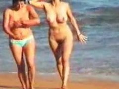 Free boobs at the spanish beach