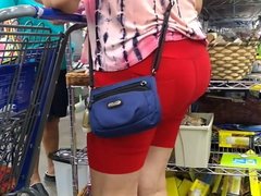 PLumP BuBBLe CHeeKs MaTuRe LaTinA in ReD SHorTs SPanDeX (2)