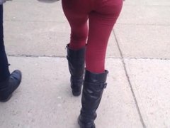 Hot candid voyeur teen in tight red jeans