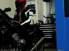 Homosexual biker bare fucks a young and gorgeous mechanic