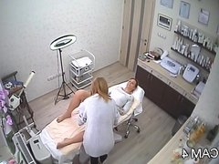 Woman doing depilation on her pussy