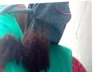 Tamil young girl hot view in busstop (hot closeup)