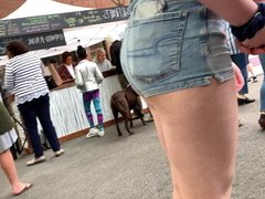 Naughty Girl With Short Shorts 04-6-19