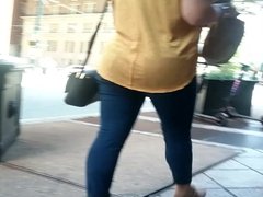 Jiggling Blonde Butt Walking