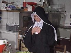 hot great nun
