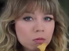 Jennette McCurdy sexy