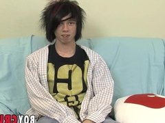 Emo twink pulling his sweet cock during sex interview
