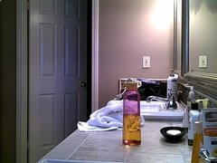 nude teen bathroom spy
