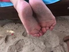 Maria moves her sexy (size 39) feet, part 8