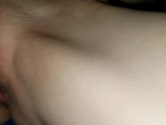 Playing with gf's pussy until she squirt