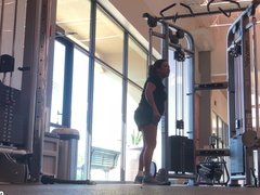 Hot Mamacita at the Gym - Candid Workout