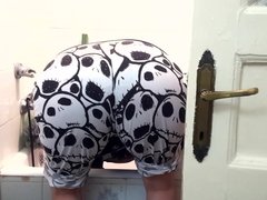 Big ass Gf bends over housework